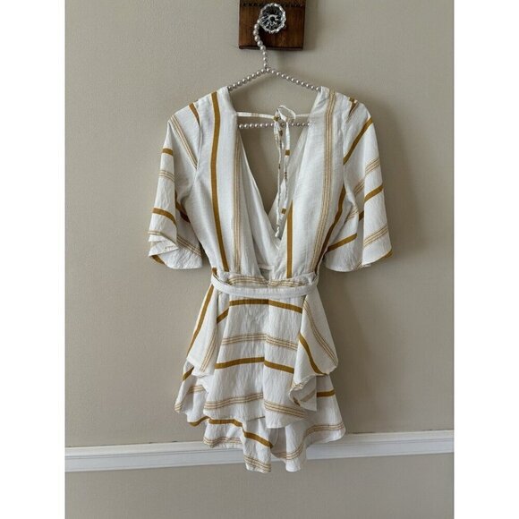 Saints Secrets Womens Size M White Yellow Stripe Romper Belted Layered - Picture 4 of 6
